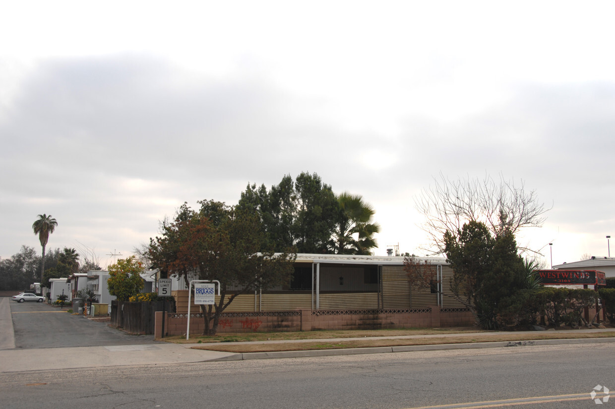 Foto del edificio - Westwinds Mobile Home Park