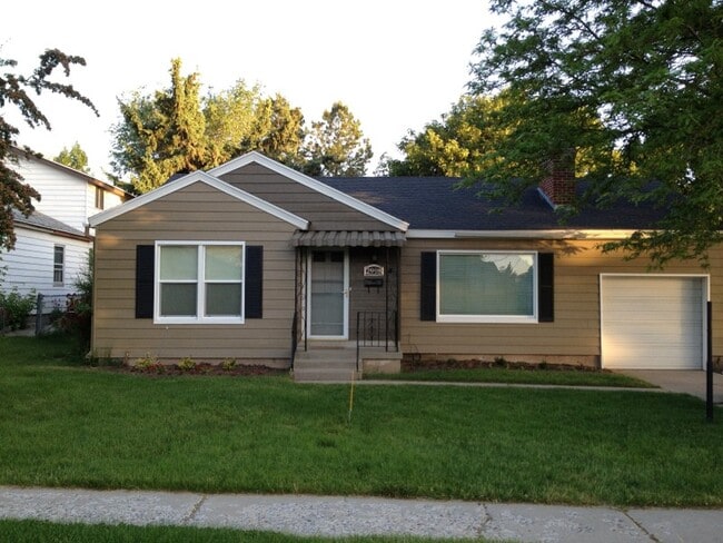 Photo - 2998 E Louise Ave (Salt Lake City, UT) House