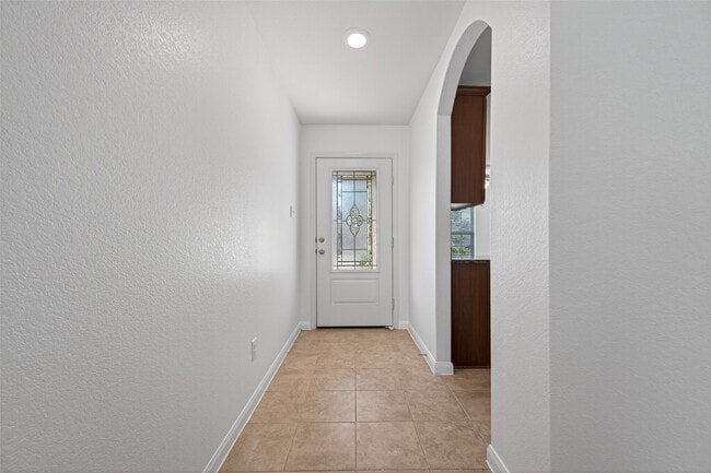 Building Photo - 22615 Harrington Field Dr