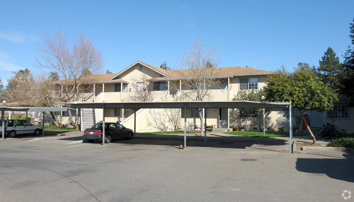 Building Photo - 3246 Newmark