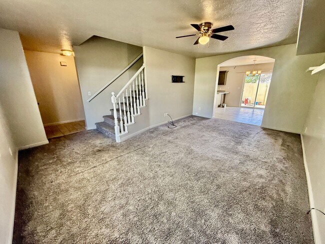 Foto del edificio - Lexington Hills Townhome