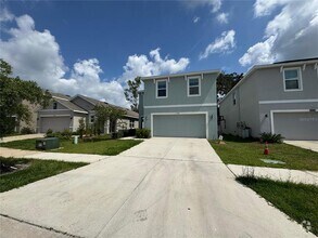 Building Photo - 10829 Trailing Vine Dr