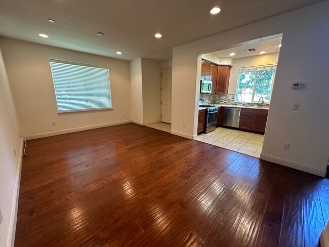 Foto del edificio - Luxury In Morgan Hill!!