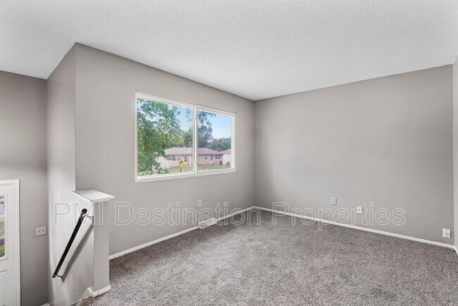 Building Photo - 3239 N 84th Pl