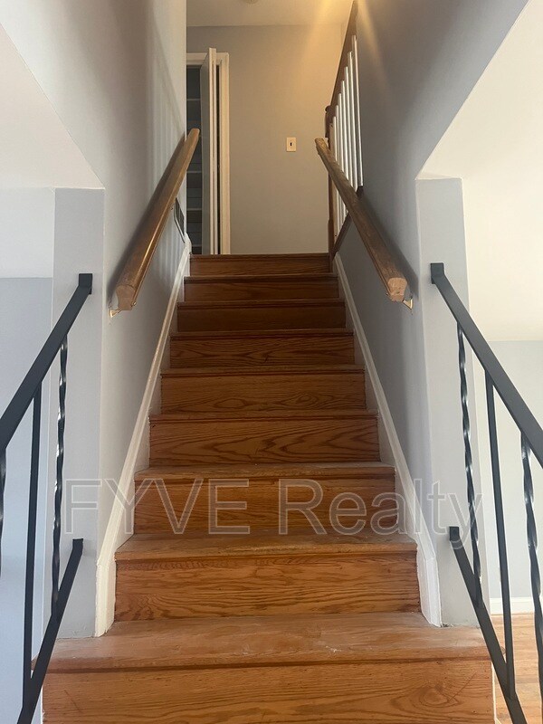 Foto del edificio - 1116 Halstead Rd