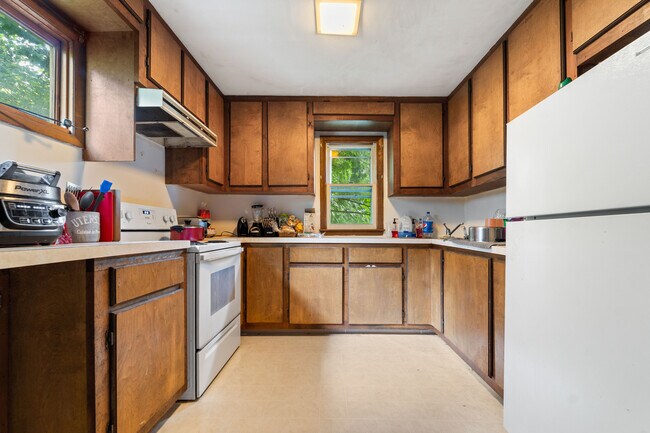 Cocina - 103 Baker St