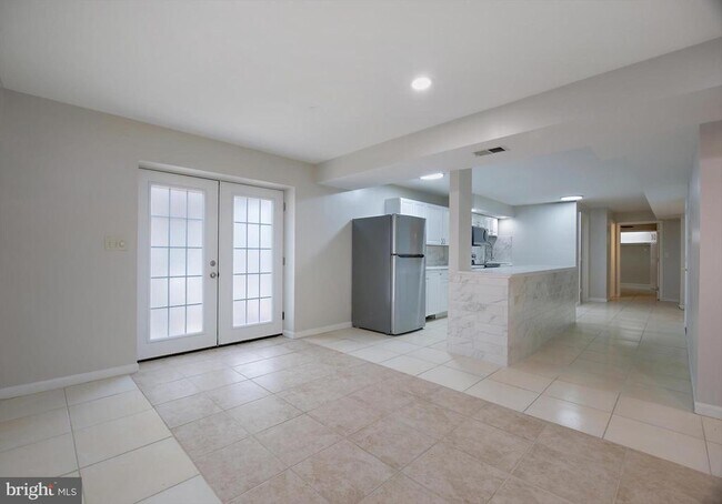 Foto del edificio - 16729 Queen Anne Rd