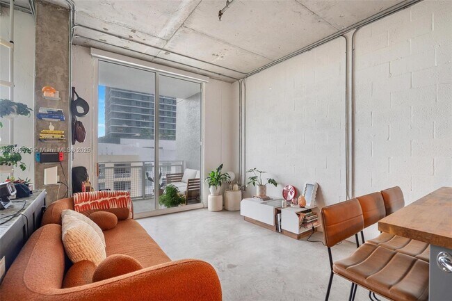 Foto del edificio - 444 NE 30th St