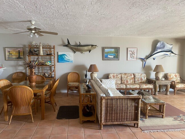 Building Photo - 403 Florida A1A