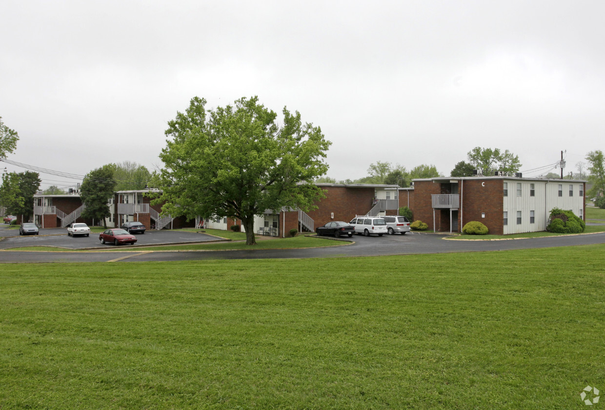 Primary Photo - Harpeth Hills Apartments