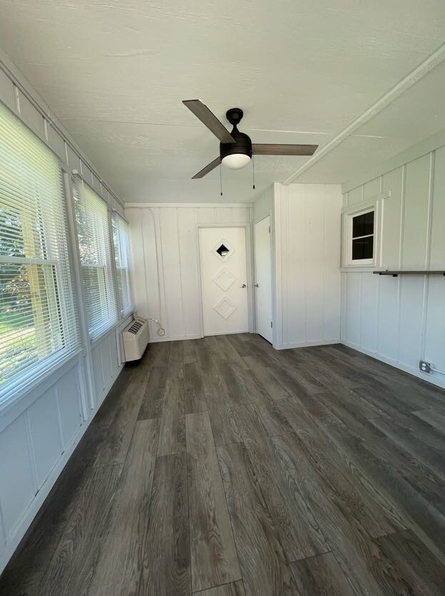Foto del edificio - 23515 W Link Ln