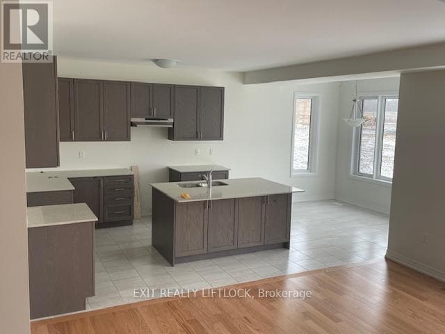 Building Photo - 815 Griffin Trl