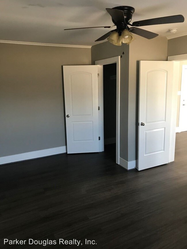 Building Photo - 2 br, 2 bath Apartment - 908A West Spring St.