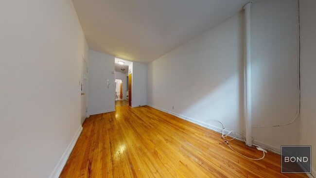 Foto del edificio - 502 E 88th St