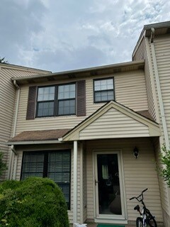 Foto del edificio - 603 Maplecrest Rd