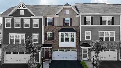 Building Photo - 114 Lupine Dr