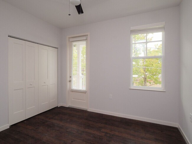 Building Photo - Thelma Lane - Luxury 3 Bedroom, 3 Bathroom House