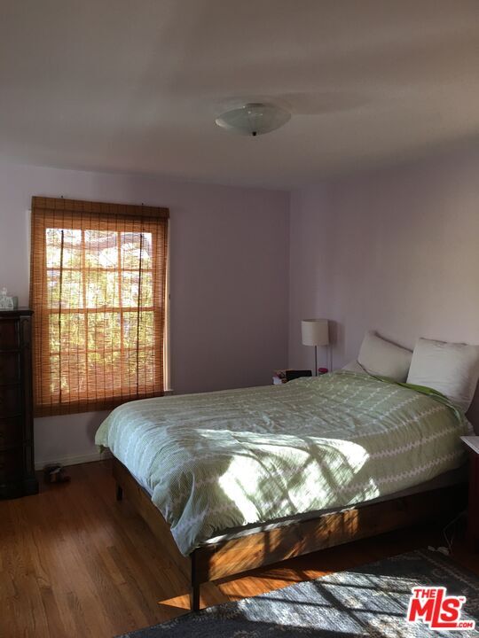 Foto del edificio - 611 Midvale Ave