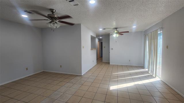 Foto del edificio - 123 Prairie Creek Cir