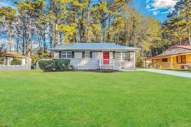 Building Photo - 843 Meadow Pl