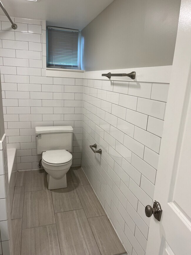 Bathroom - 24 Enjay Ave