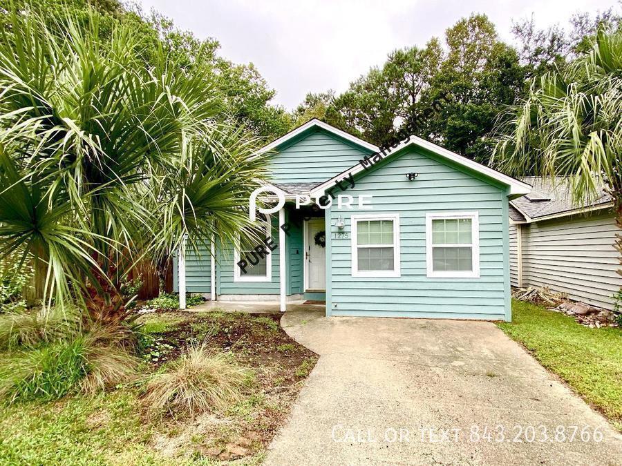Primary Photo - 1275 Llewellyn Rd