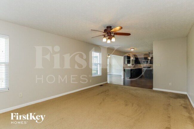 Foto del edificio - 160 Cambridge Dr