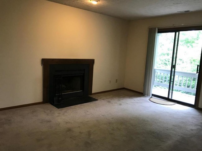 Foto del edificio - 5339E Stonemeadow Ave