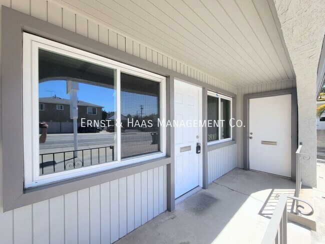 Building Photo - Commerical Office in the heart of Bixby Kn...