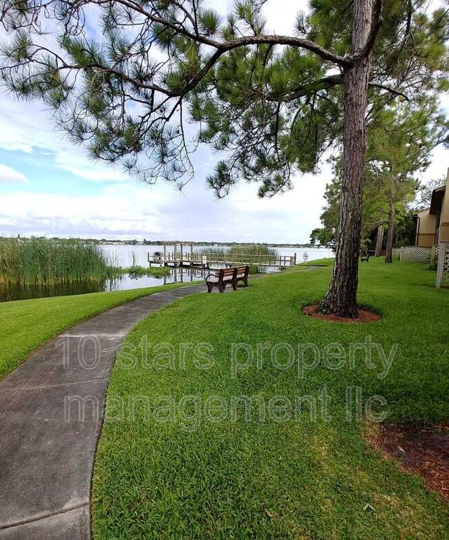 Building Photo - 10155 Sailwinds Blvd S