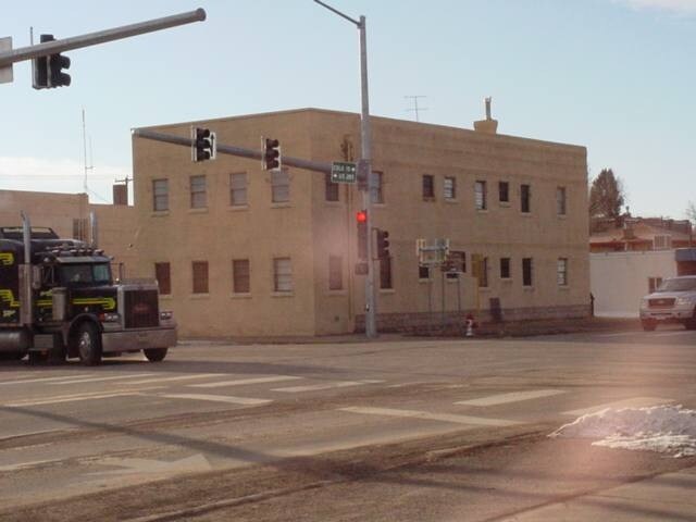 Primary Photo - 702 1st Ave