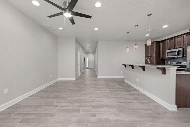 Building Photo - 3514 Mossy Oak Villas Cir