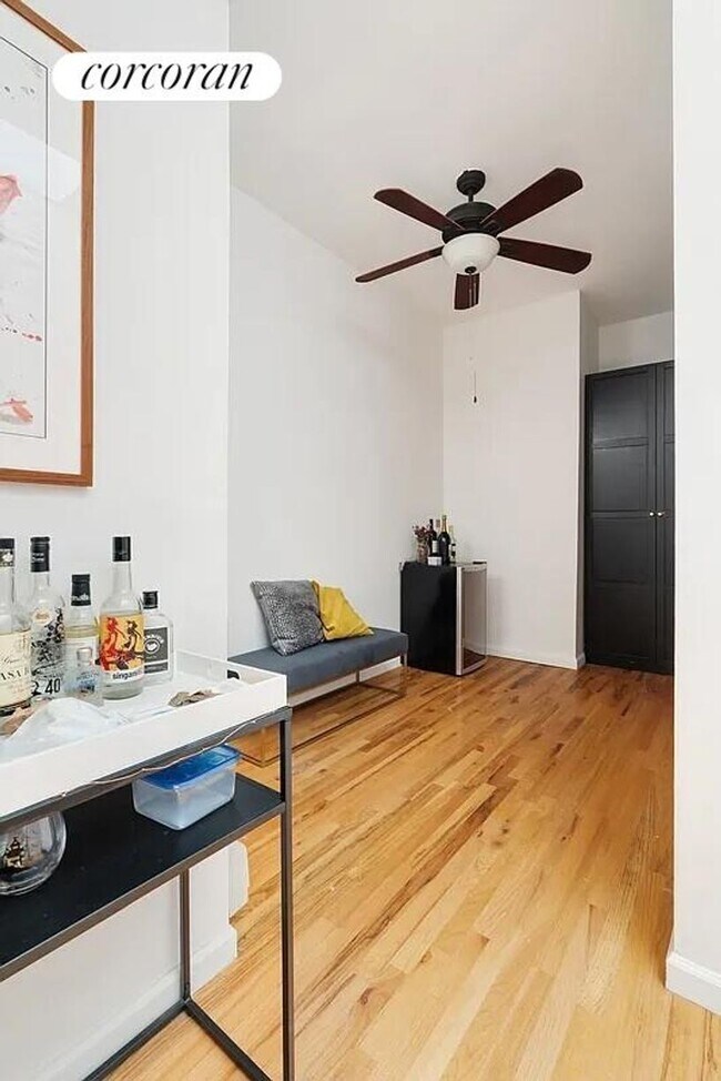 Foto del edificio - 244 President St