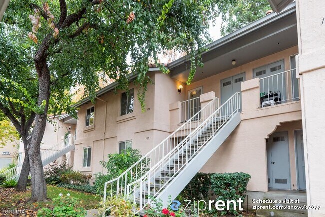 Foto del edificio - 1 br, 1 bath Condo - 4721 Nicol Common, Li...