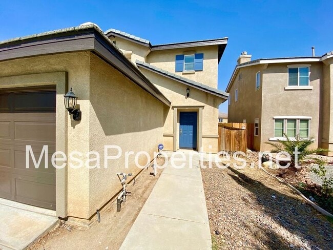 Building Photo - 14350 Jackrabbit Ln