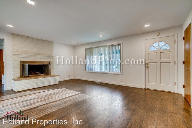 Foto del edificio - 3 br, 1.5 bath House - 19870 SW Walquin Ct