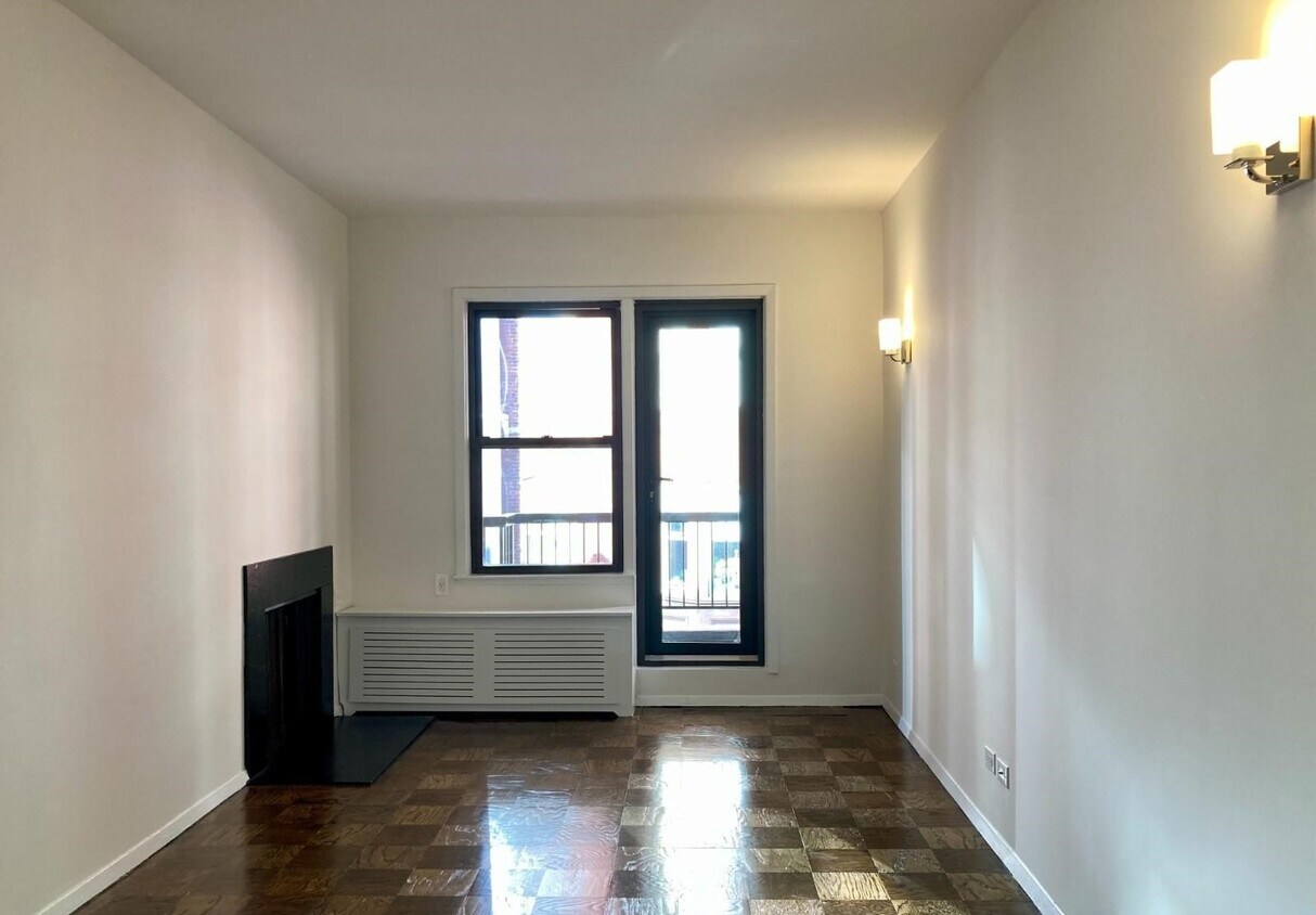 Primary Photo - 235 West 22nd Street