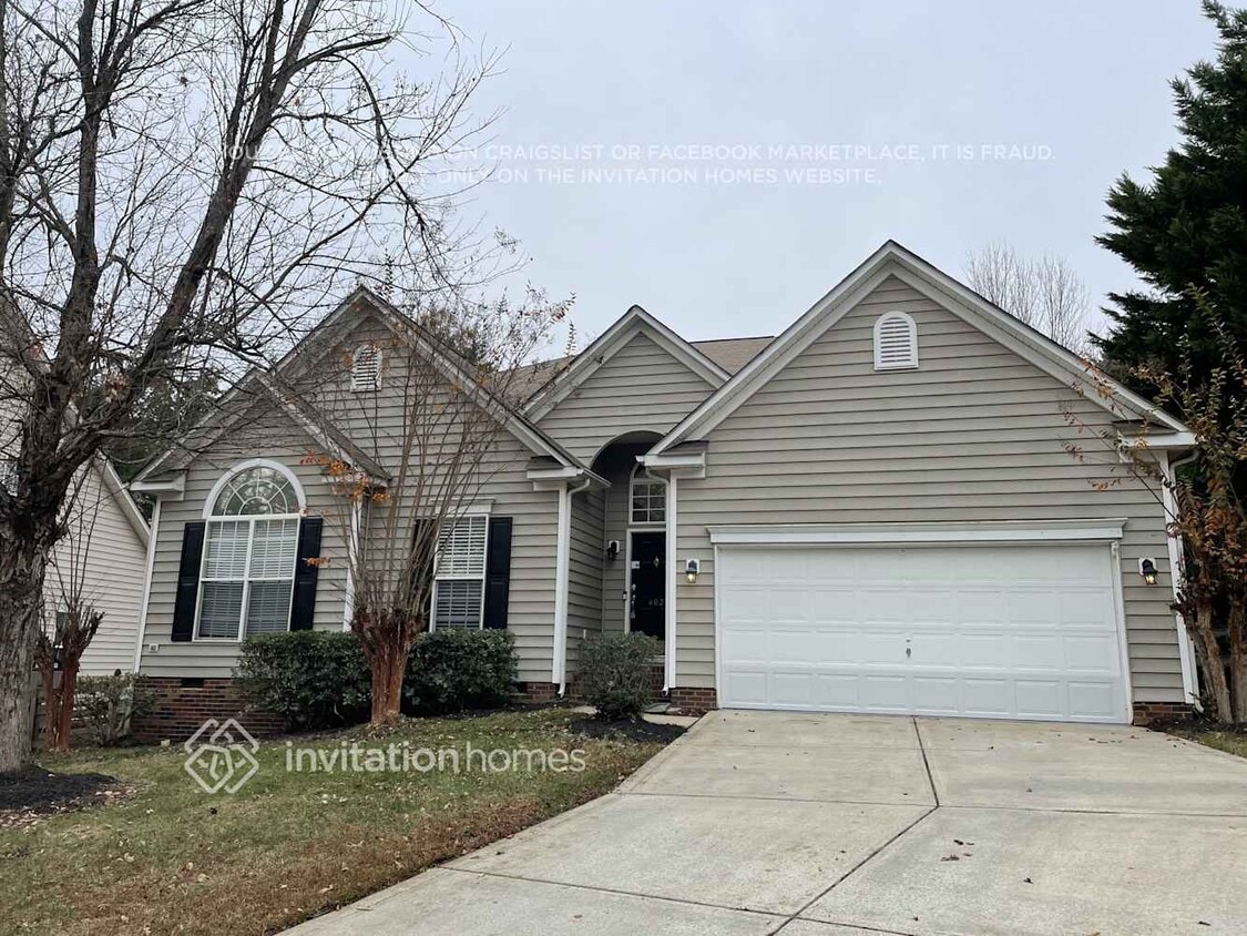 Primary Photo - 402 Basingdon Ct