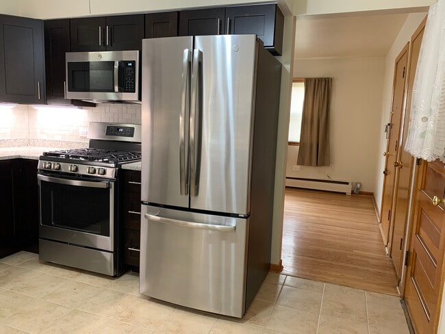 Building Photo - 4908 N Harlem Ave