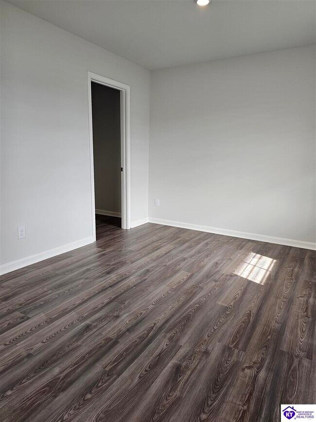 Foto del edificio - 601 Ashwood Ave