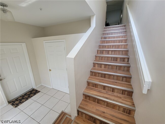 Foto del edificio - 4950 Deerfield Way
