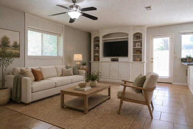 Foto del edificio - 7507 Sunny Oaks Way