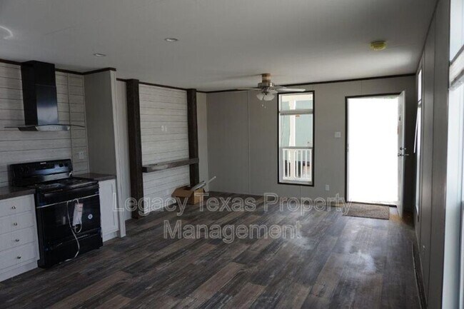 Foto del edificio - 800 N Old Betsy Rd