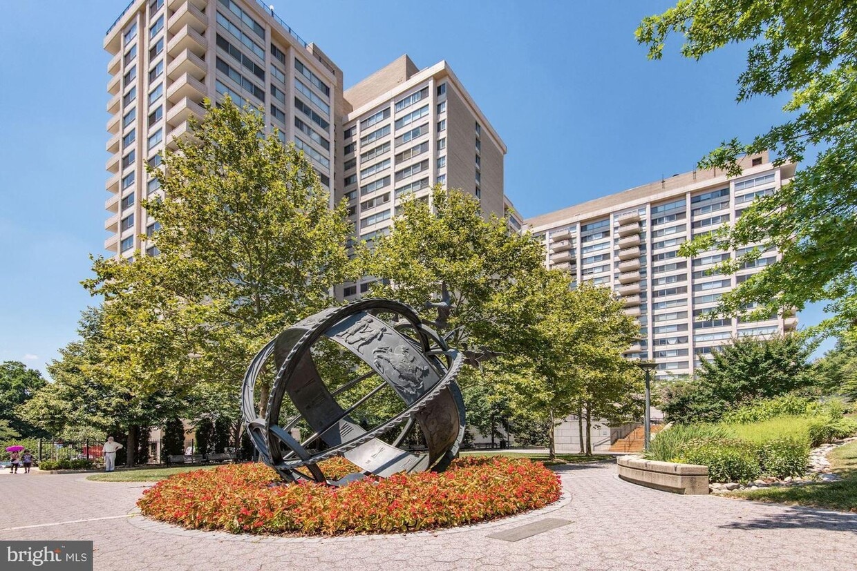 5500 Friendship Blvd, Chevy Chase, MD 20815 Condo for Rent in Chevy