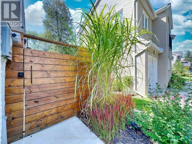 Building Photo - 42 Tottenham Rd