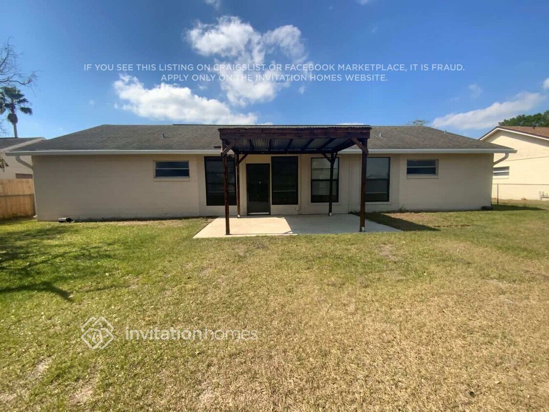 Foto del edificio - 2653 Dixie Ln