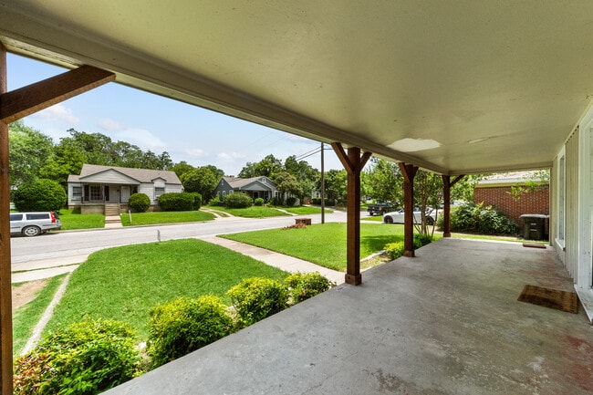 Building Photo - 3554 Winston Rd