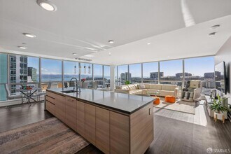 Building Photo - 708 Long Bridge St