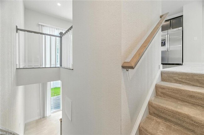 Foto del edificio - Newer Townhouse for lease