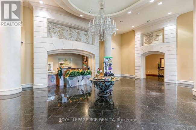 Building Photo - 23 Lorraine Dr